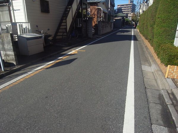 【南浦和第５ローヤルコーポ】前面道路