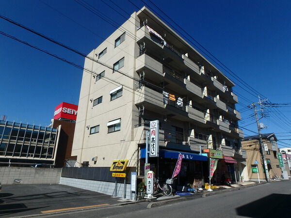 【ゴールドハイツ蕨】外観