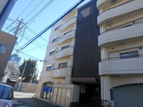 【ゴールドハイツ蕨】外観