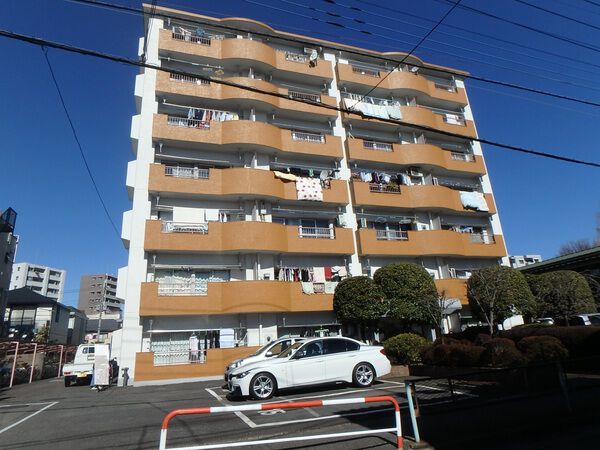 【わらび中央パークマンション】外観