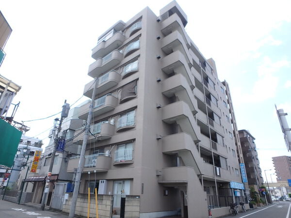 【中央サニーコーポ】外観