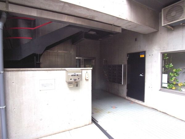 【アルファータワー西川口】マンションエントランス