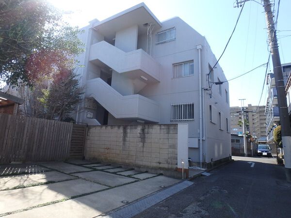 【ハイツ西川口】外観