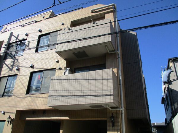 【コムーネ富岡】外観