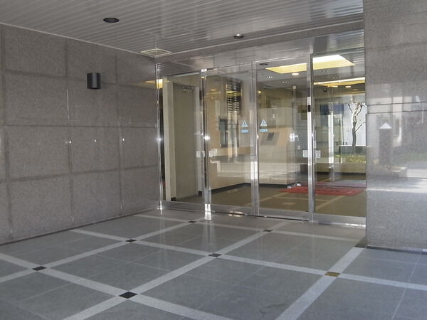 【レクセル川口】マンションエントランス