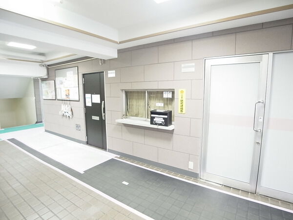 【川口グレースマンション】管理員室