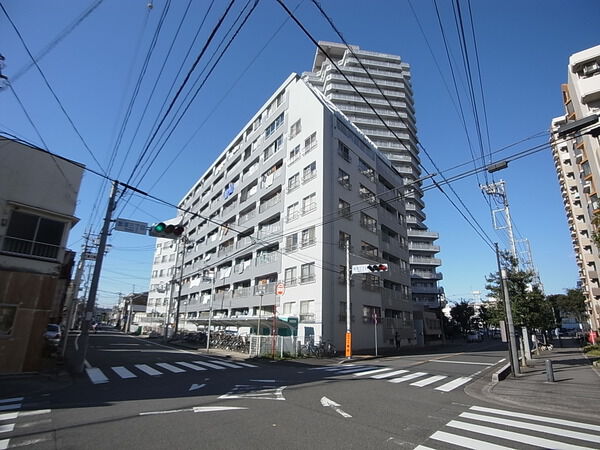 【川口グレースマンション】外観写真