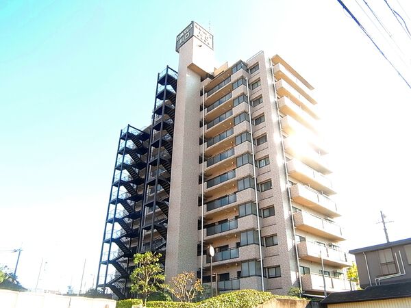 【日神パレス川口】外観写真