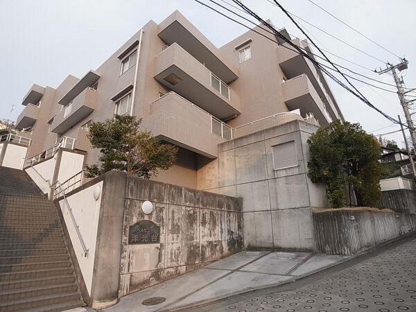【ベルビュー洋光台】マンション外観写真