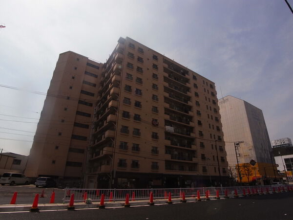 【ワコー王子マンション】外観