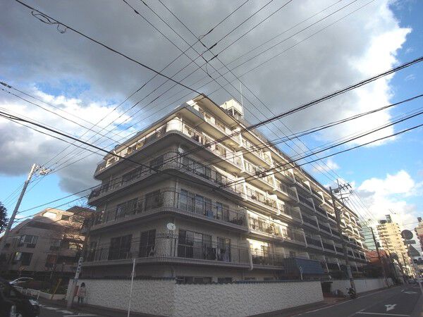 【秀和大森レジデンス】外観