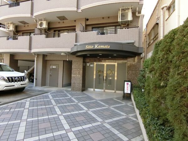 【シティオ蒲田】エントランス付近