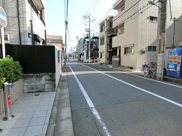 【マイキャッスル大森西】前面道路付近