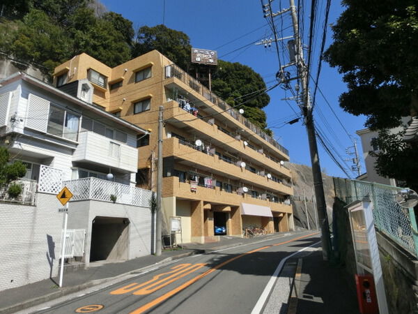 【ホーユウパレス根岸】外観写真