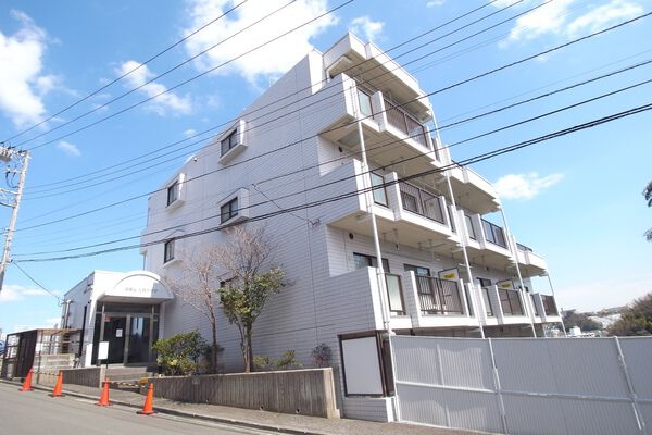 港南台三和プラザ