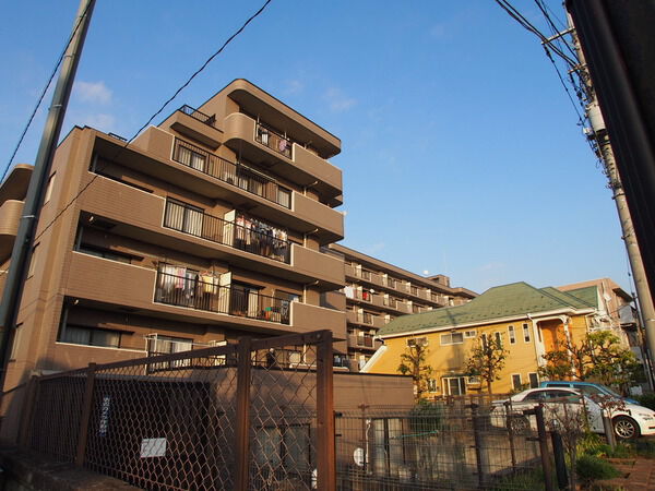 【ベルシャトウ北松戸】外観写真 【ベルシャトウ北松戸】外観写真