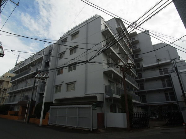 【コンドミニアム南柏】外観写真