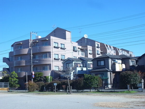 【ハイネス南柏】外観２