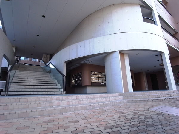 【エイム柏】エントランス