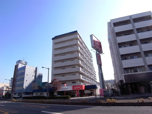 【秀和柏レジデンス】外観２