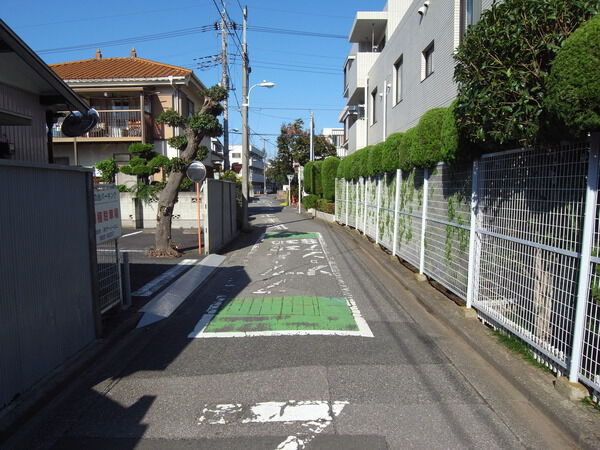 【浦和白幡パークホームズ】前面道路