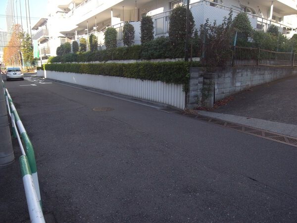 【東急ドエルアルス武蔵浦和】前面道路 【東急ドエルアルス武蔵浦和】前面道路