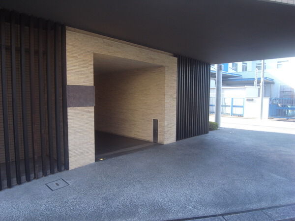 【ヴェンティセッテ】エントランス