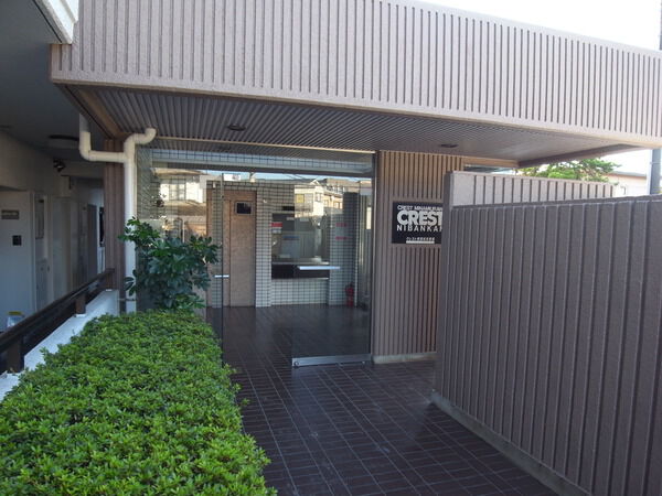 【クレスト南浦和２番館】エントランス