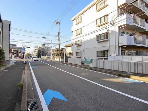 【ハイライフ新検見川】前面道路