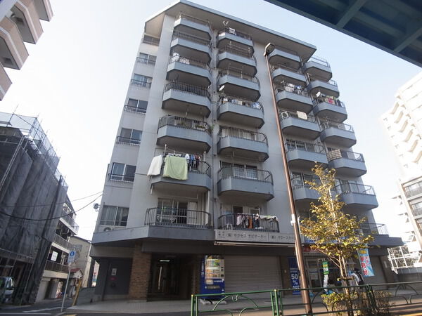 日栄マンション