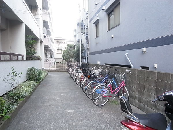 メゾン平井 3枚目 メゾン平井