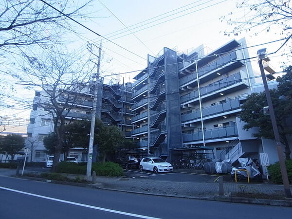 【鎌倉町パークファミリア】外観写真 【鎌倉町パークファミリア】外観写真