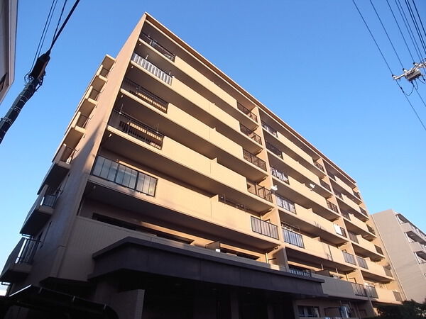 【セントラルコート堀切菖蒲園】外観写真