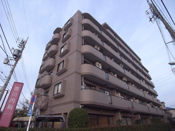 【ダイアパレス白鳥親水公園】外観写真 【ダイアパレス白鳥親水公園】外観写真