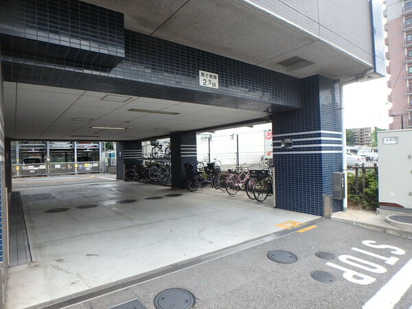 ライオンズ美浜幸町ウエストマークス