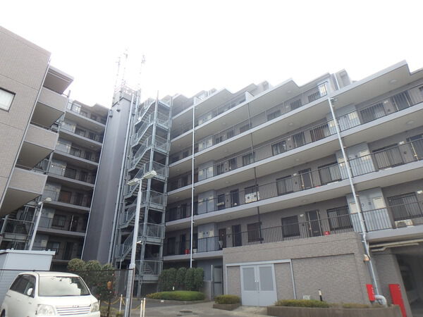 グローリア初穂薬園台ステーションプラザ