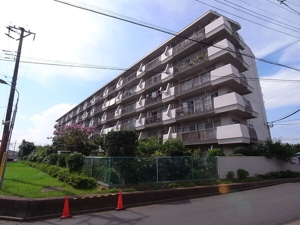 いづみハイツ滝不動