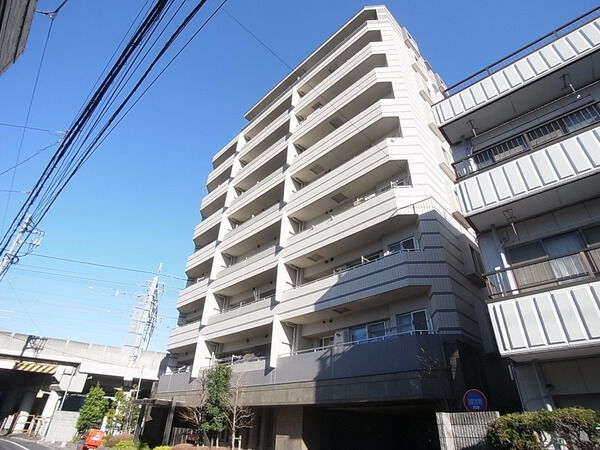 【アデニウム五反野】建物外観