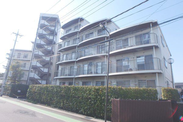 【ライオンズマンション谷塚】外観