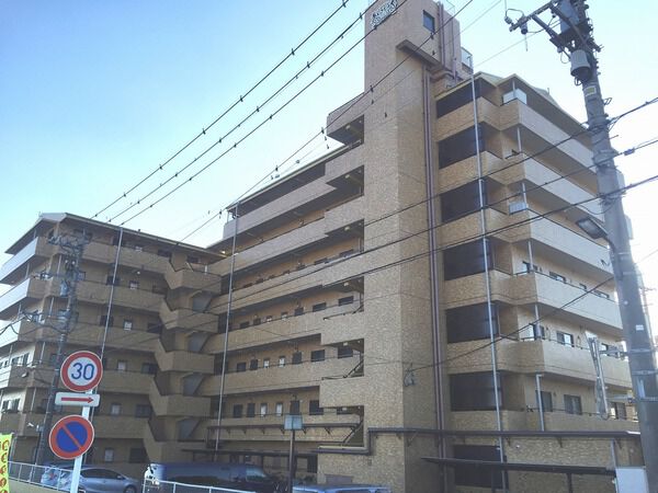 【ライオンズマンション草加第2】外観