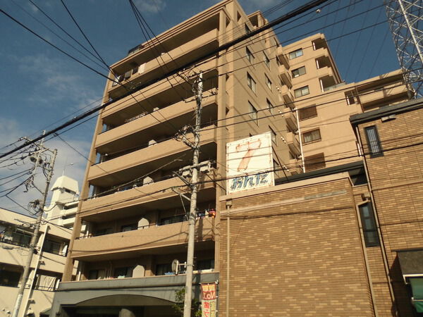 【ライフピア草加松原】外観写真