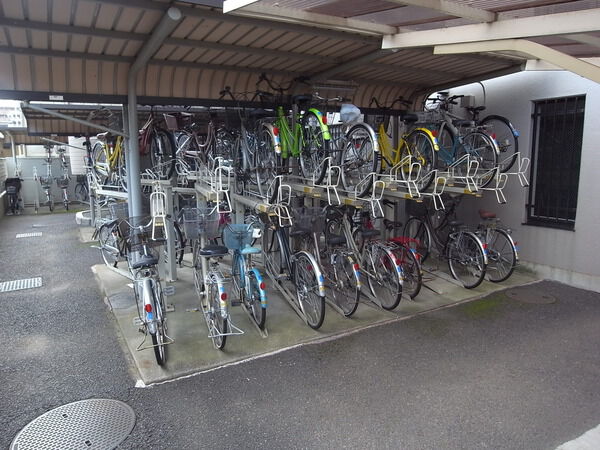 ステイツ新越谷