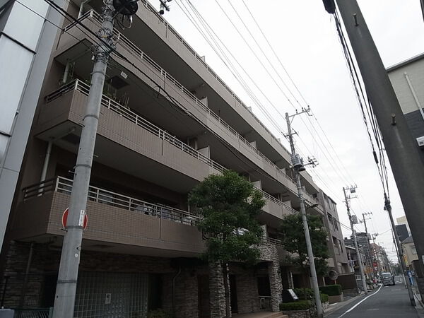 アーデル墨田文花