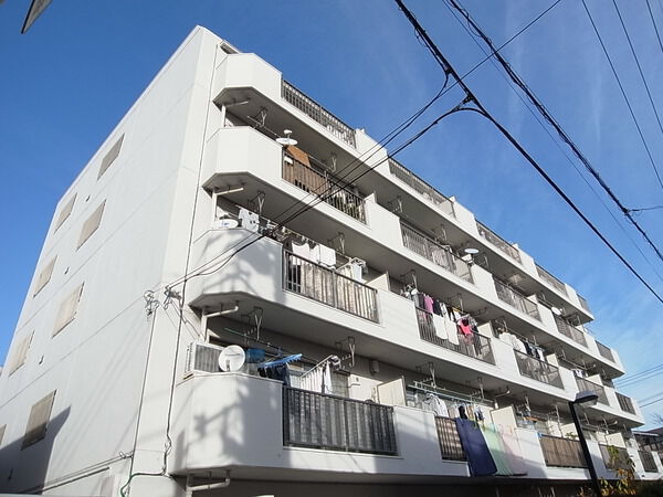 永信立花ハイツ