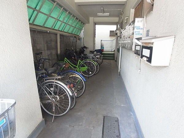【弥生パールマンション】駐輪場