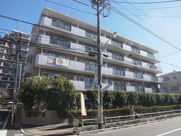【東武練馬ローヤルコーポ】外観写真