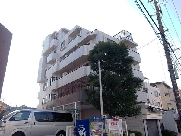 【ライオンズマンション下赤塚第2】外観写真