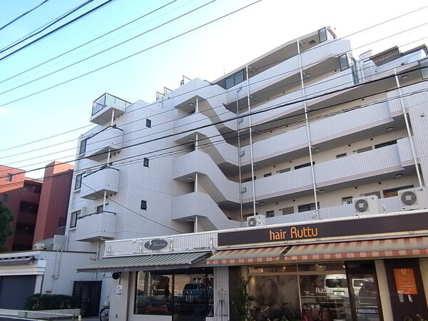 【ライオンズマンション下赤塚第2】外観写真