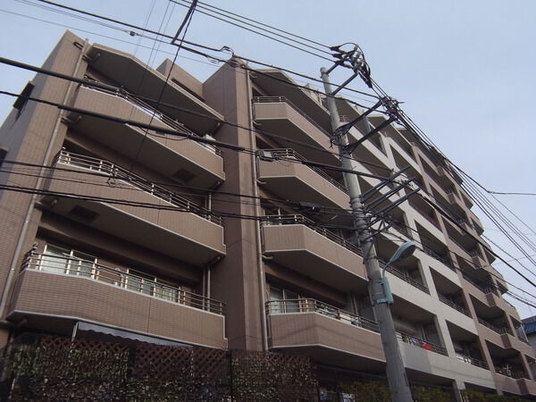 【日神パレステージ下赤塚】外観写真