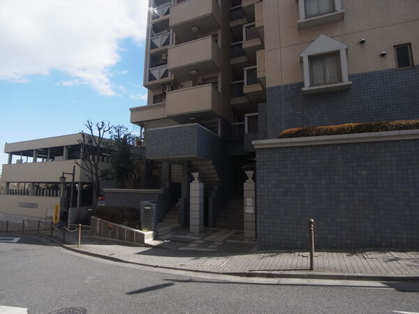 【成増アクト2】エントランス 【成増アクト2】エントランス